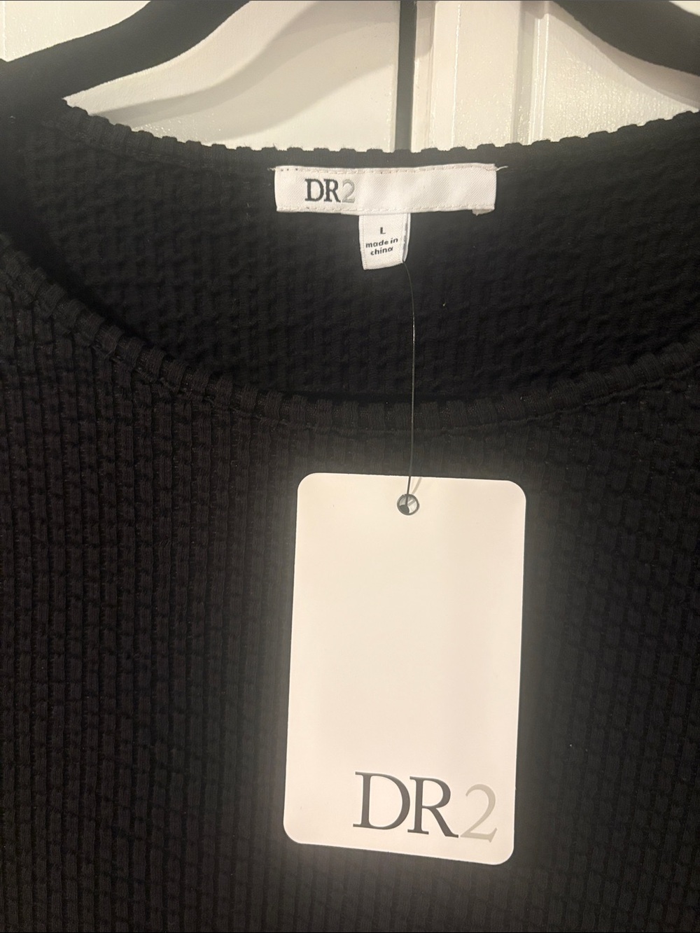 DR2 Woman’s Black Puff Sleeve Waffle Knit Tee Shirt Size Large NWT - Picture 3 of 10